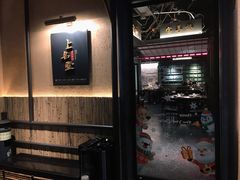 门面-上名堂·鱼头好吃(体育场路店)