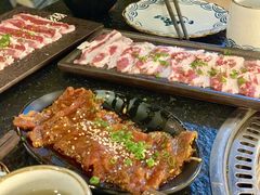 -炙忧烤肉屋(中国铁建广场店)