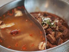 -左庭右院鲜牛肉火锅(浦江欢乐颂店)