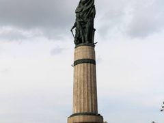 -人民防洪胜利纪念塔