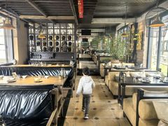 -泰莲庭·溪畔餐厅(雁栖湖店)