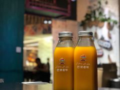 沙棘汁-巴依老爷新疆美食(远洋未来汇购物中心店)