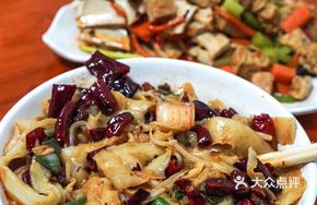 High-quality Pepper Stir-fried Knife-cut Noodles