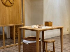 -蟹家大院 · 独揽江景(滨江店)
