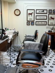-理昂男士理发店 Barber shop
