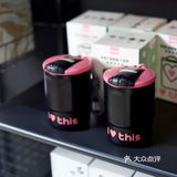 在明湖广场附近的咖啡店