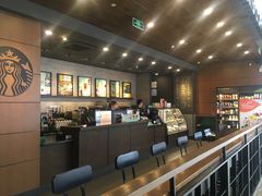 -星巴克(杭州西湖银泰1F店)