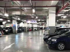 -上海南站-停车场