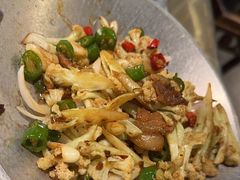 -卢大鲜鱼头捞饭(美利广场店)