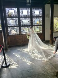 -雪中彩影婚纱摄影·微光艺术中心