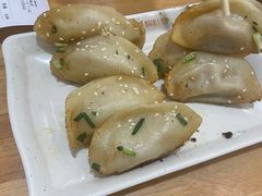 -小姜锅贴(凤凰街店)
