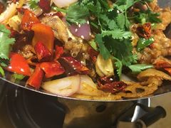 干锅牛蛙-嘉厨小馆(宜山路店)