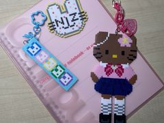 -花栗创意手工馆·小戏拼豆店