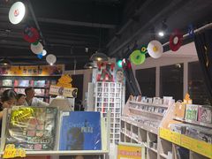 -浣熊唱片店(上海影城店)