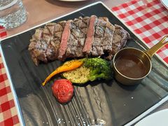 -自然食集西餐厅(泰晤士小镇店)