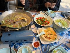 -川流不息·地道川菜·小龙虾(新松江路店)