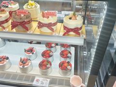 -花花卷卷·鲜食蛋糕(静安久光百货店)