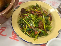 -堂瓦里·33年传统赣菜(第一街区店)