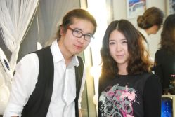 加微信：396246013，9折体验-极致·本色 发型工作室