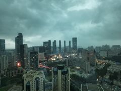 -青岛五四广场海景美仑国际公寓酒店