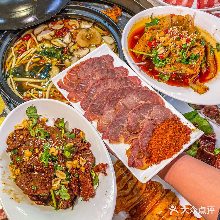 成都探店|冬日必喝🍲人均50的黄牛肉汤锅
