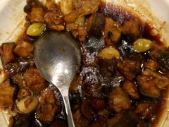 -黔蘑菇四季餐厅(观山湖店)