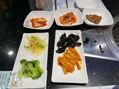 小菜-青松馆韩国料理(香港中路佳世客店)