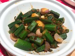 碎肉炒秋葵-西贝(东城万达广场店)
