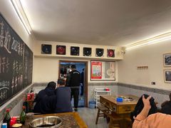 大堂-艾嬢七八九老火锅(37年李子坝店)