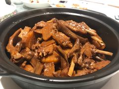 粉葛掌翼煲-花城苑广府菜(侨鑫店)