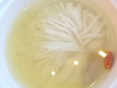 -亮马河饭店翠雅咖啡厅