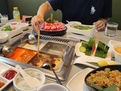 -海底捞火锅(杭州滨江九宜城店)