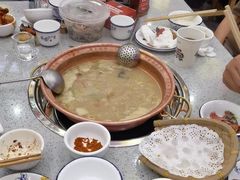 -阿婆情腊排骨火锅(金虹路店)