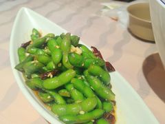 -肥肥虾庄·金牌油焖大虾(汉街SKP店)