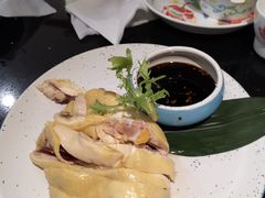 特色白切鸡-老头儿油爆虾·知味杭州(爱琴海购物中心)