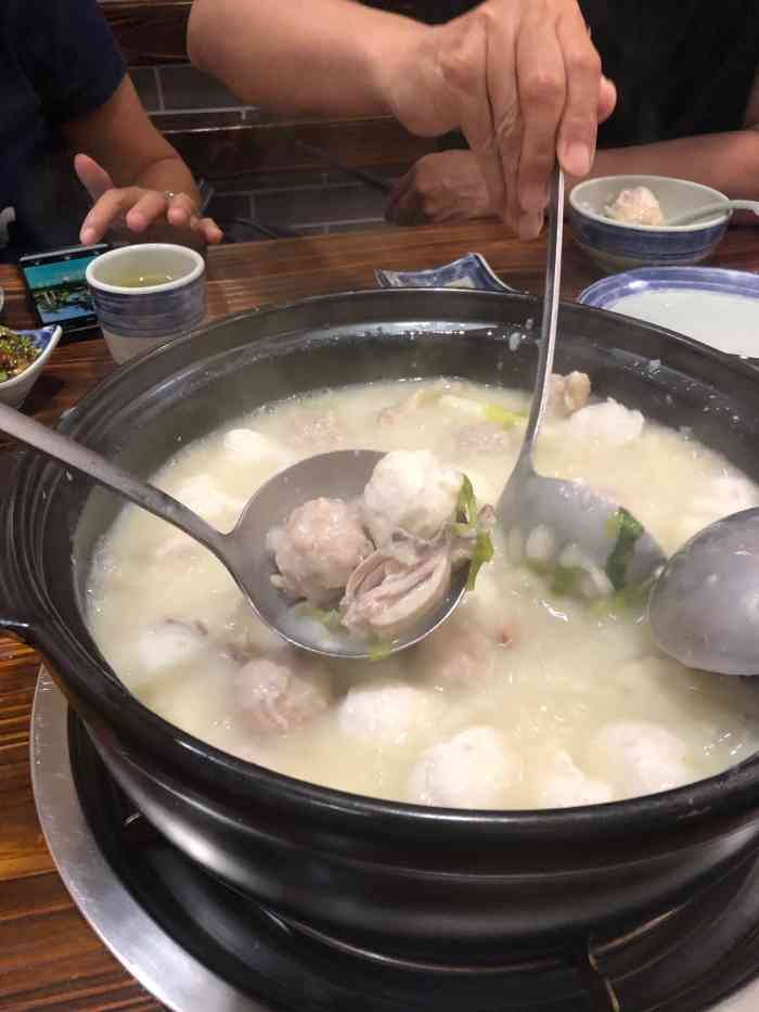 顺德粥城(坦州店)-"导游推荐的粥城,怀着忐忑的心情前往,我们.