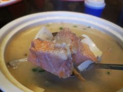 -醉美东江·三文鱼·烧鸡公