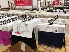 -优衣库(上海中山公园兆丰广场店)