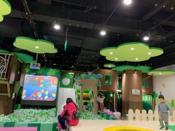 -绿野星空儿童乐园