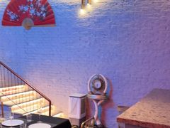 -里堂派对·独栋团建聚会小院轰趴馆(三圣乡店)