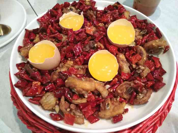 芬芳茉莉艺术融合餐厅(太原街印象城店)