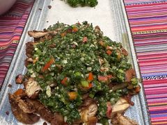 -香巴拉云南餐厅(华莱坞店)