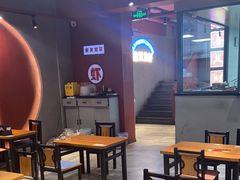 -柒五龙虾(八王寺店)
