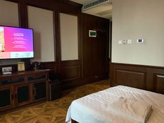 -金光大道养生馆(东方路旗舰店)