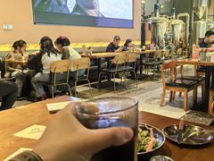 -HUZI虎滋精酿餐吧(京西大悦城店)