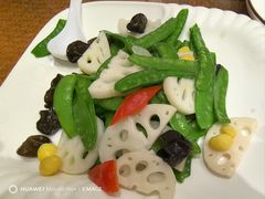 -唐山宴百姓府邸院落中餐