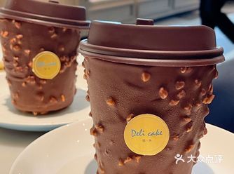 在深圳居然有一家可以吃的蛋糕杯真的太绝了！