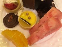 -咖啡苑自助餐厅·中国大饭店