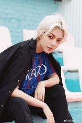 -变画·发型STUDIO