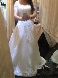 -艾米婚纱&婚礼策划